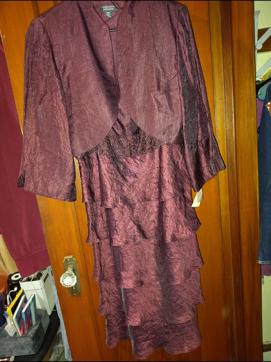 Women's Shimmery Beaded Burgundy Tiered Dress with Cropped Jacket - Picture 1 of 7